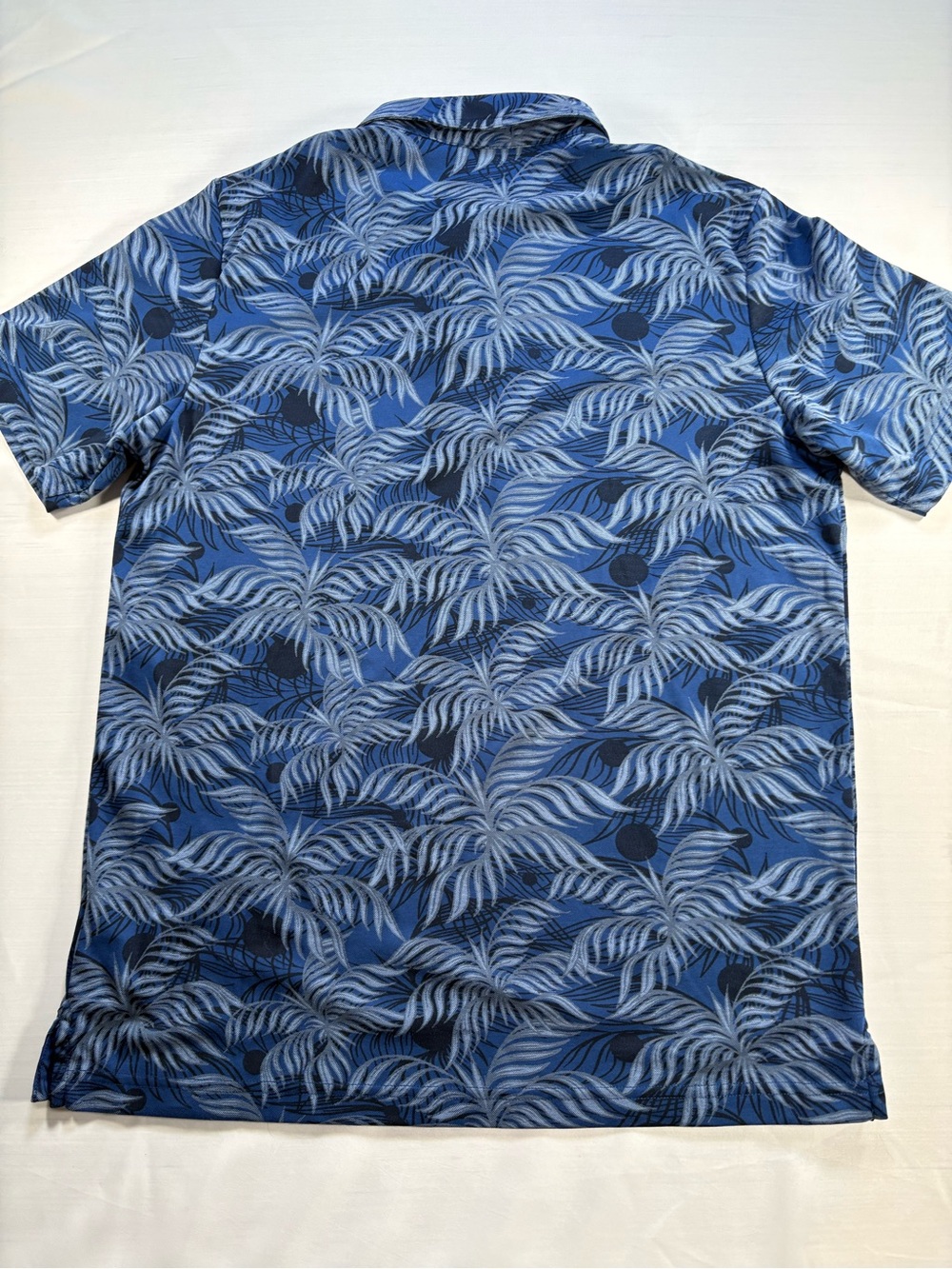 TravisMathew Mens Large Polo Shirt Blue Palm Leaf Tropical Print Short Sleeve L - Picture 4 of 8